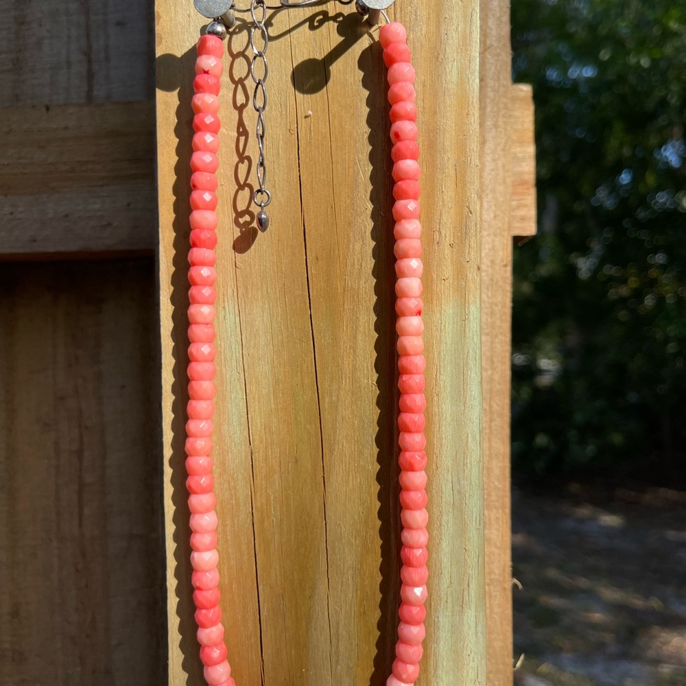 RARE Pink Coral necklace by Jay King with sterling silver closure - Picture 5 of 5